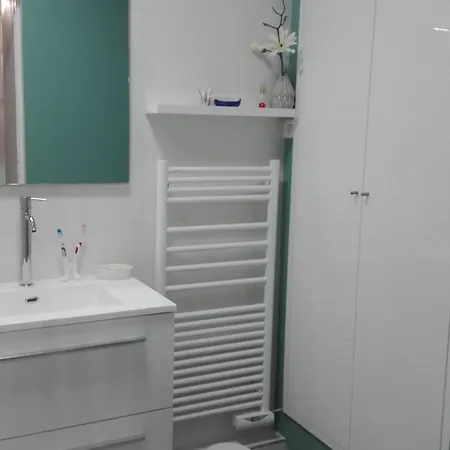 T3 Aux Sables-d'olonne Avec Climatisation - Fr-1-331-76 لي سابلِ دولونْ