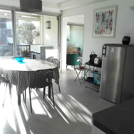 T3 Aux Sables-d'olonne Avec Climatisation - Fr-1-331-76 * لي سابلِ دولونْ