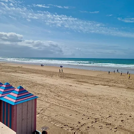 T3 Aux Sables-d'olonne Avec Climatisation - Fr-1-331-76 شقة