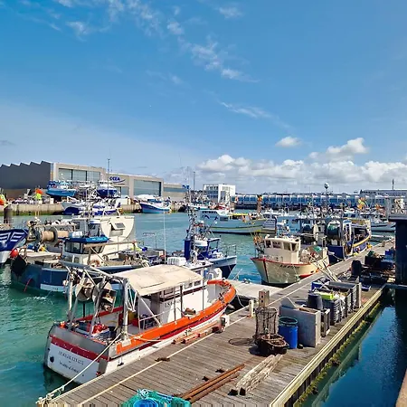 T3 Aux Sables-d'olonne Avec Climatisation - Fr-1-331-76 لي سابلِ دولونْ
